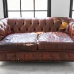 How to Restore an Old Sofa?